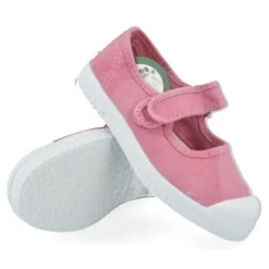 sport-en speelschoenen roze