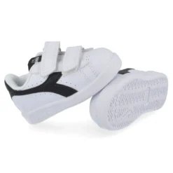 sport-en speelschoenen wit