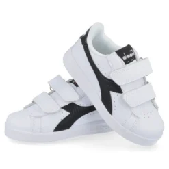 sport-en speelschoenen wit