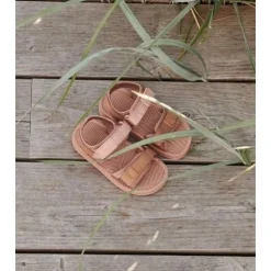 watersandalen roze